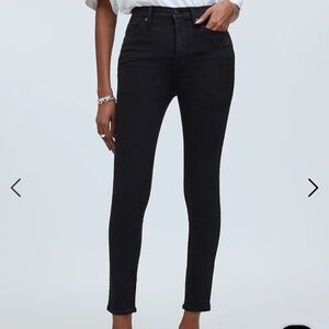 Madewell 10" High Rise Skinny Jeans in Black - NWT Size 25P
